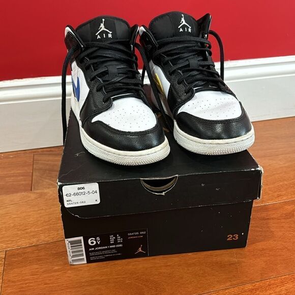 Nike Air Jordan 1 Mid Retro Basketball Multi Color Swoosh 554725-052 6.5Y/8W - Picture 9 of 9